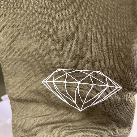 DIAMOND SUPPLY CO. WOMEN’S OLIVE CREWNECK SWEATSHIRT — Medium - NWT - Picture 3 of 5